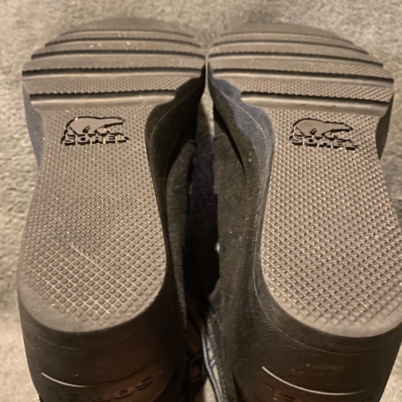 Black Sorel Toronto Lace Up Wedge Boots - Picture 5 of 7